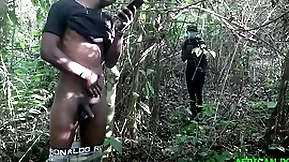 An unprecedented encounter in the depths of the equatorial forest in central africa between sexy guys and hetero beamy cock who find themselves in a wild hot fuck publicly in the middle of an era. involving live the unsurpassed african experience in the direction