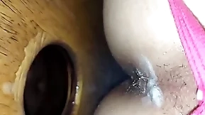 Sexo amador no glory hole - completo no xvideos red