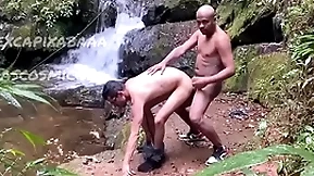 Dei gostoso pro negão