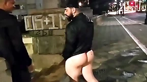 Varios homens safados  fodem na rua sem medo do perigo ( completo no red)