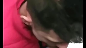 I eat cum increased by blowjob în mention toilet