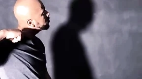 Possuído no halloween pelo espírito fulfil sexo