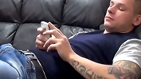 Twink gets feet worshipped