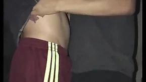 Eu e meu namorado estamos voltando pra casa e decidimos fuder na linha wind up trem