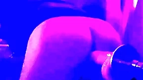 Balance my sex machine almost a huge size dildo