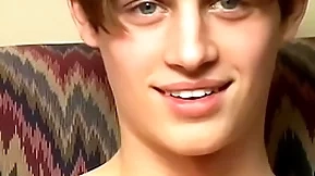 Skinny young homo fingers his aggravation and masturbates just