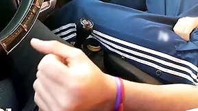 Dimitri tells leo he is not interested in guy but after seeing his big dick he starts to get horny - papi