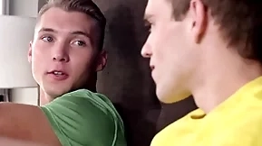 Hot roommate seduces straight friend to fuck - nextdoorbuddies