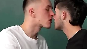 Hung and skinny tim gottfrid seduces twink malachi cooper