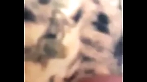 ANH L&Ocirc_NG L&Aacute_ SỤC CU 1